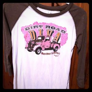 S 3/4 Brown sleeve raglan t-shirt “Dirt Road Diva
